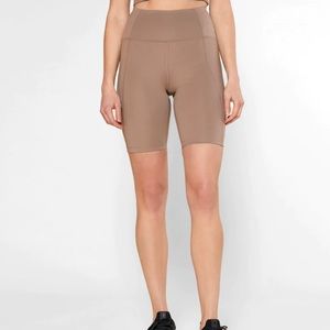 Girlfriend Collective high-rise bike short limestone